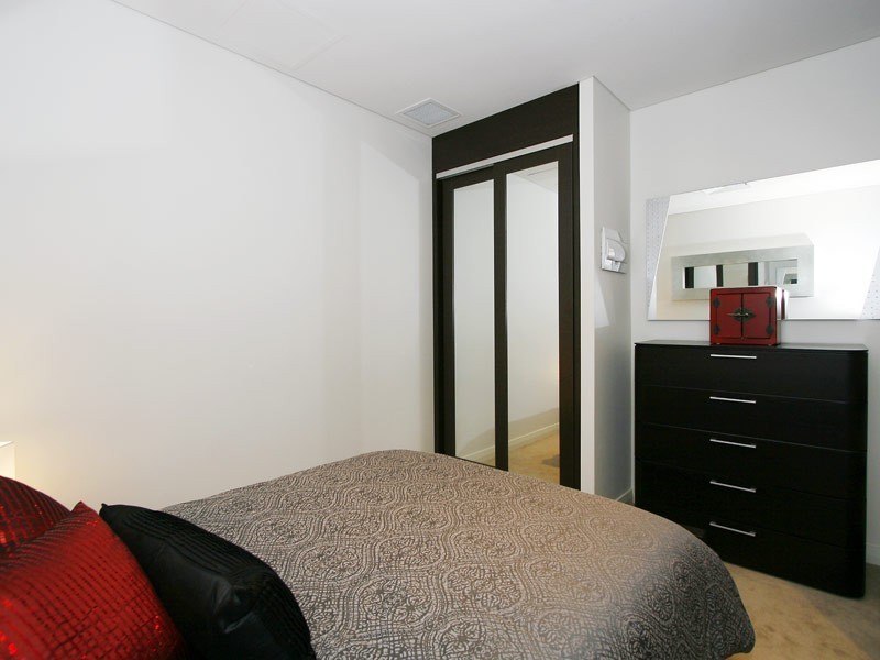 2/65 Milligan Street, Perth WA 6000