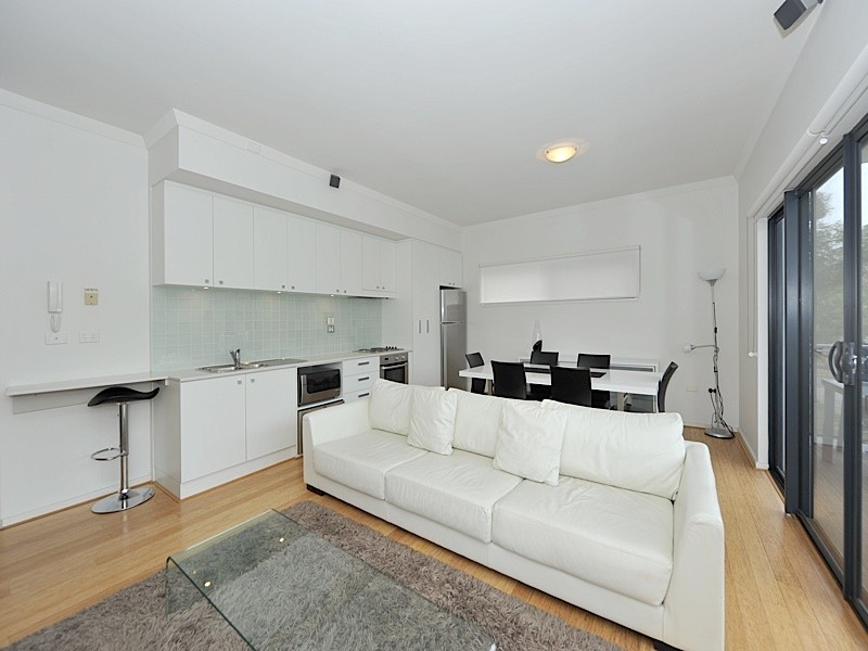 102/18 Rheola Street, West Perth WA 6005