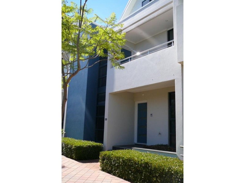 6 Rossello Lane, Subiaco WA 6008