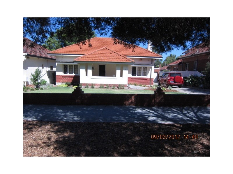 15 Robinson Terrace, Daglish WA 6008