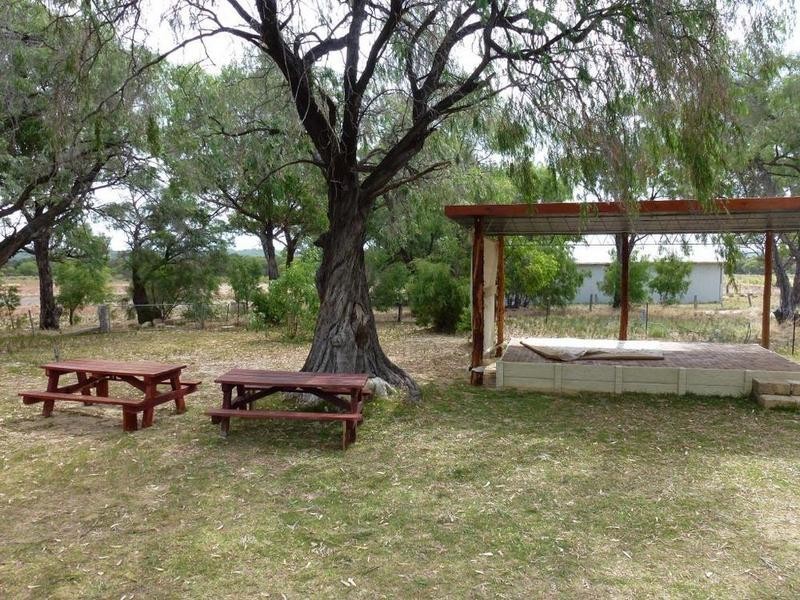 3236 Old Coast Road, Lake Clifton WA 6215