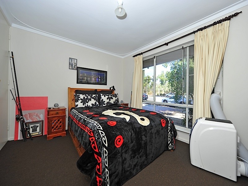 73 Selby Street, Daglish WA 6008