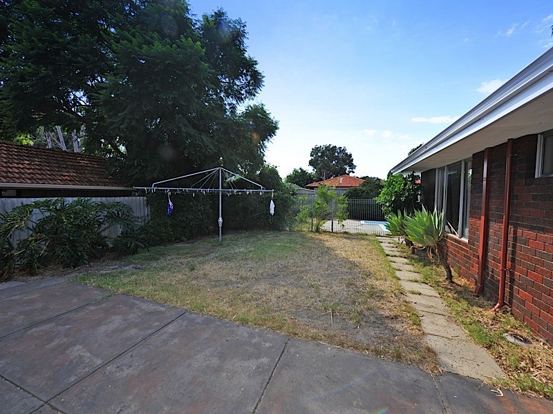 73 Selby Street, Daglish WA 6008