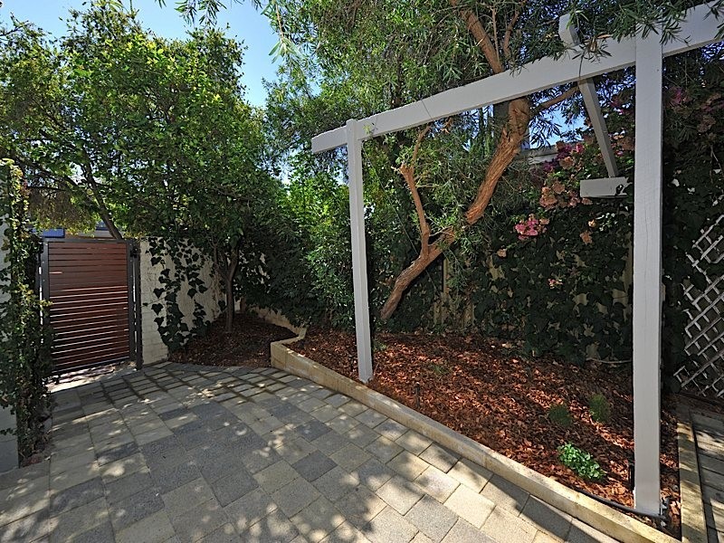 23 Brighton Street, West Leederville WA 6007