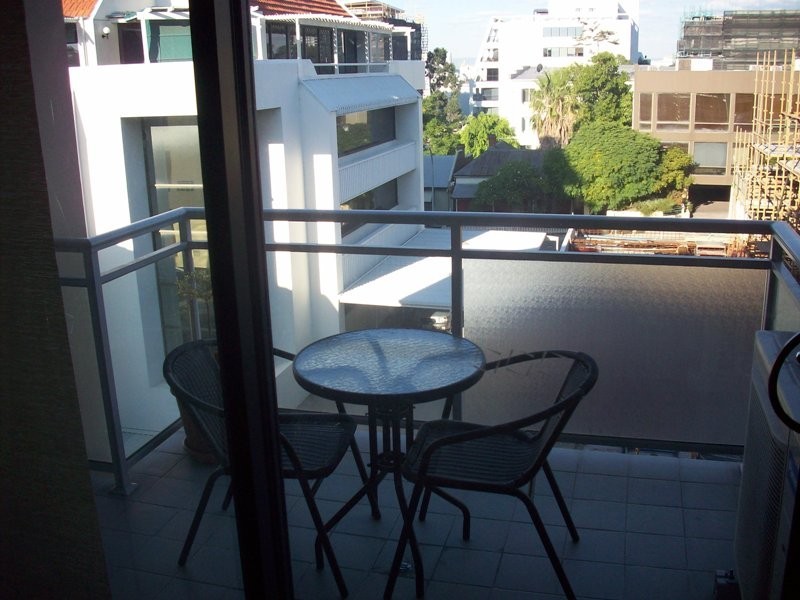 20/3-9 LUCKNOW, West Perth WA 6005