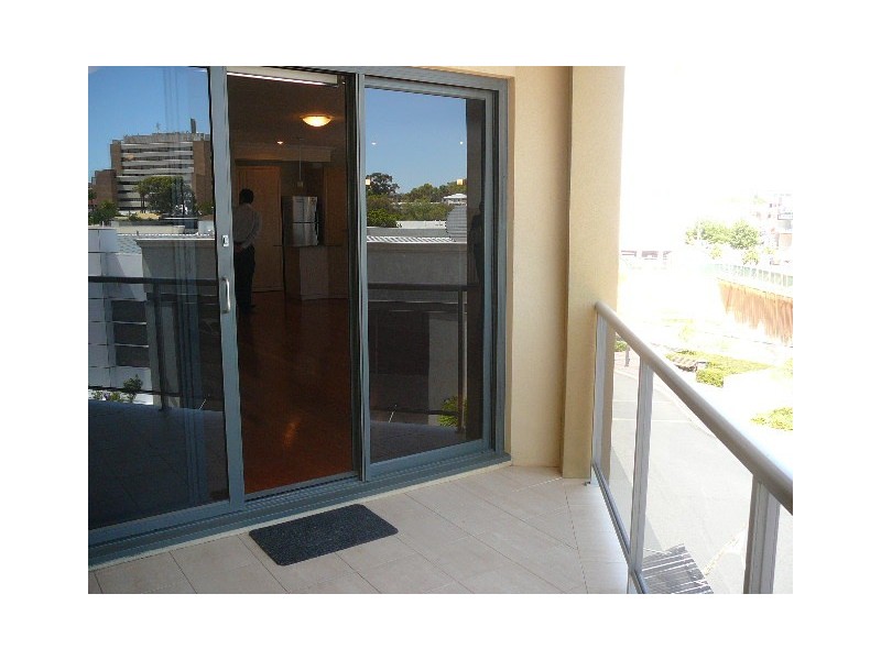5/2 Agnew Way, Subiaco WA 6008