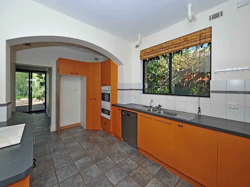 61 Woolwich Street, West Leederville WA 6007