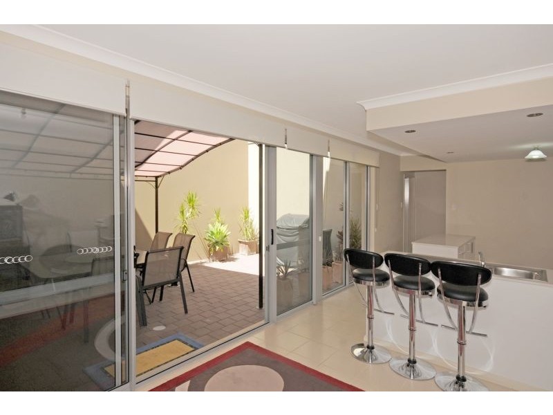 9/183 Marmion Street, Fremantle WA 6160