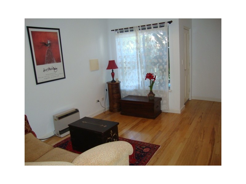 1/7 Keightley Road, Shenton Park WA 6008