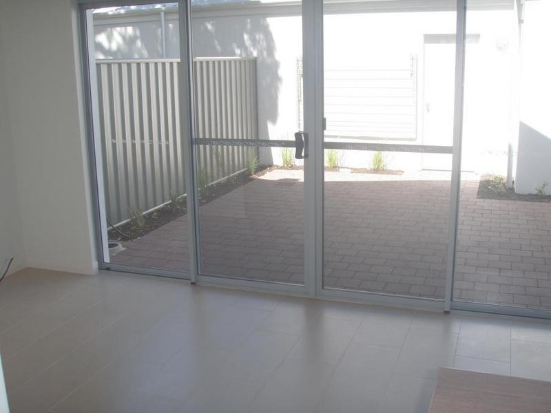 29/5 Bower Drive, Erskine WA 6210