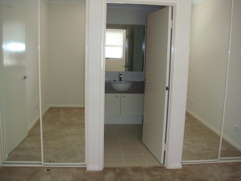 21/291 Ocean Keys Boulevard, Clarkson WA 6030