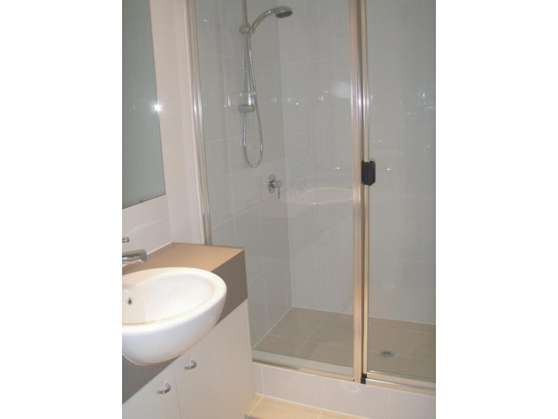 18/2 Stockton Bend, Cockburn Central WA 6164