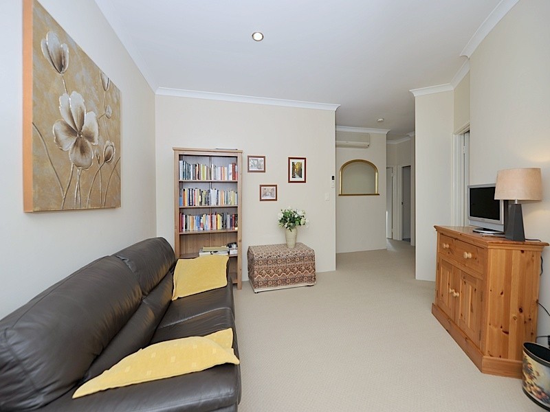 7/10 Kimberley Street, West Leederville WA 6007