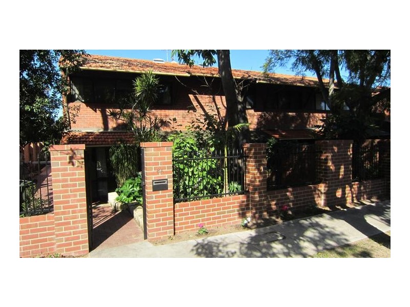 8a Hardy Road, Nedlands WA 6009