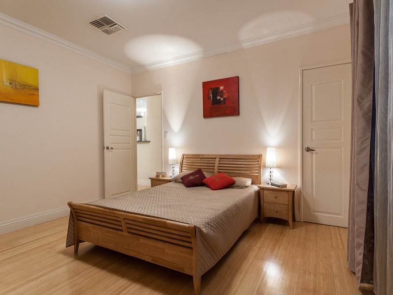 5 Talia Drive, Stirling WA 6021