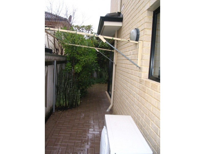 104c Kimberley Street, West Leederville WA 6007