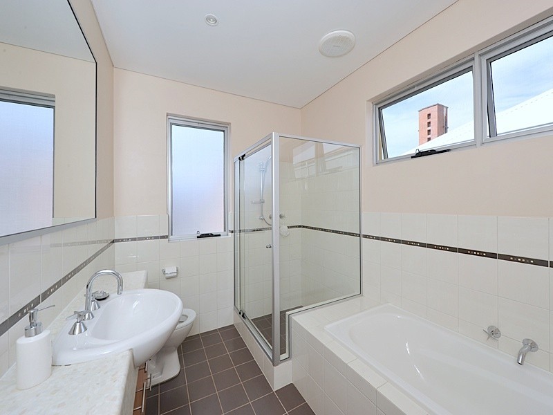 5/2 Marlow Street, Wembley WA 6014