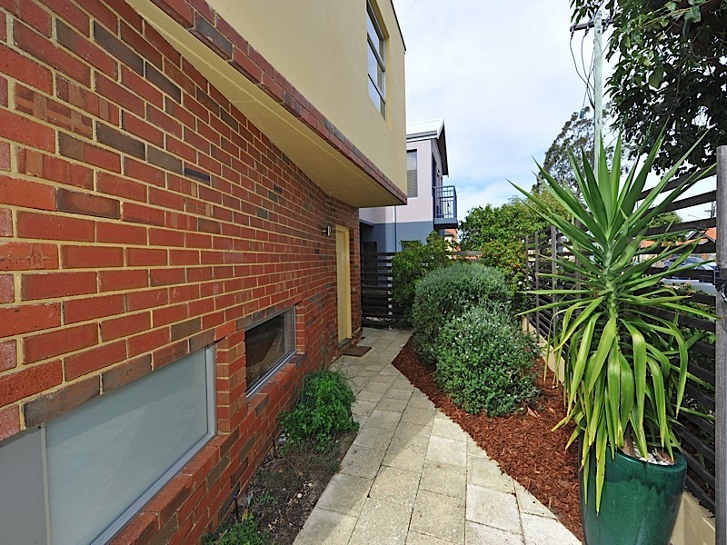 5/2 Marlow Street, Wembley WA 6014