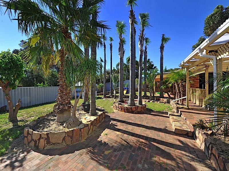 19 Marybrook Road, Heathridge WA 6027