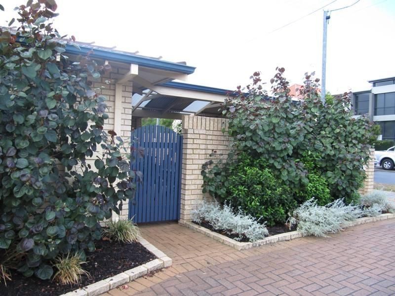 6/100 Salvado Road, Wembley WA 6014