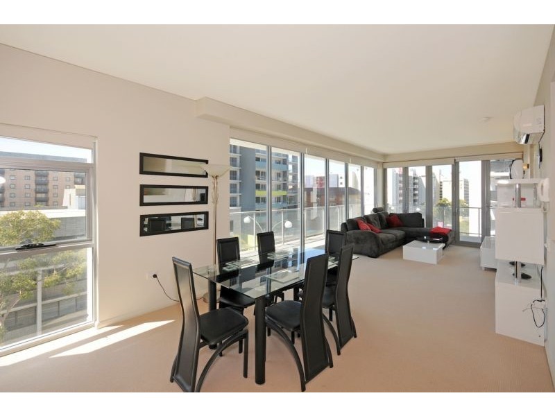21/151 Adelaide Terrace, East Perth WA 6004