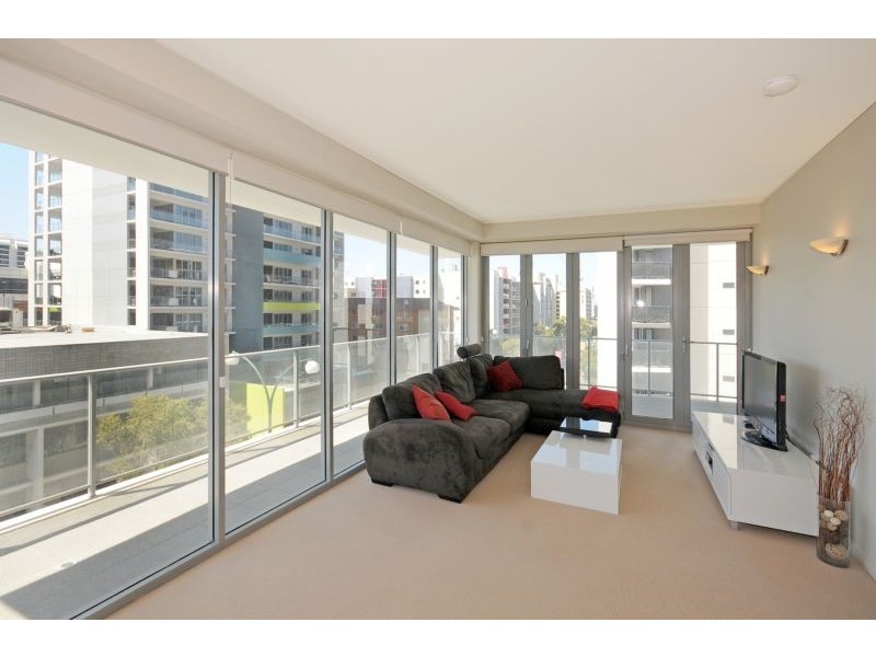 21/151 Adelaide Terrace, East Perth WA 6004