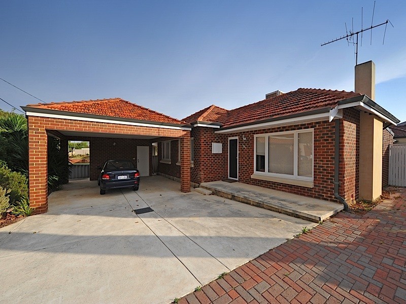 381 Lennard Street, Dianella WA 6059