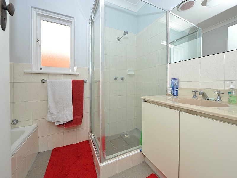 381 Lennard Street, Dianella WA 6059