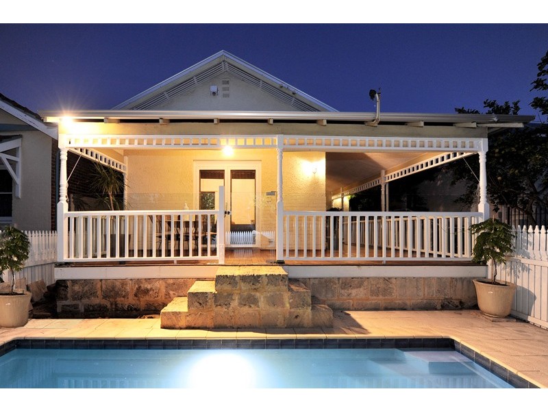 118 Derby Road, Shenton Park WA 6008