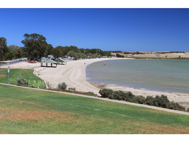 28 Oscar Williams Drive, Streaky Bay SA 5680