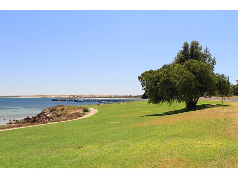 28 Oscar Williams Drive, Streaky Bay SA 5680