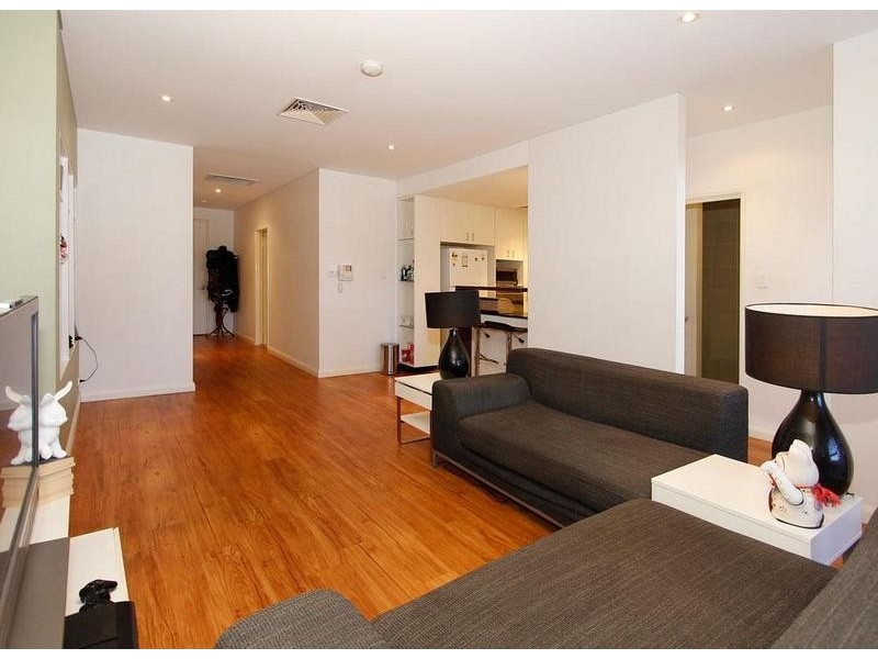 16/260 Newcastle Street, Perth WA 6000