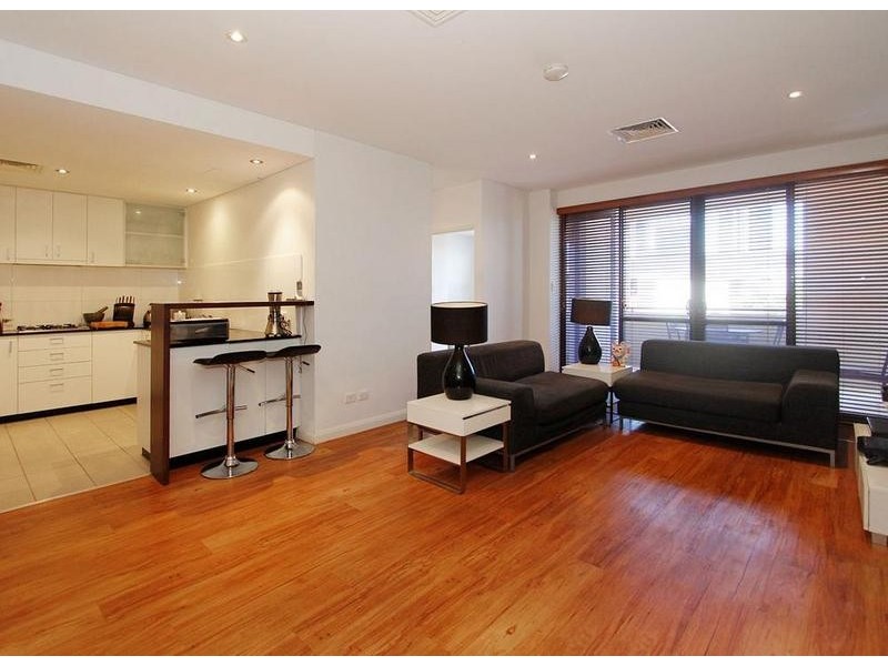 16/260 Newcastle Street, Perth WA 6000