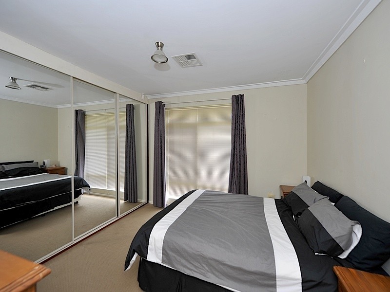 18 Jervois Street, Dianella WA 6059