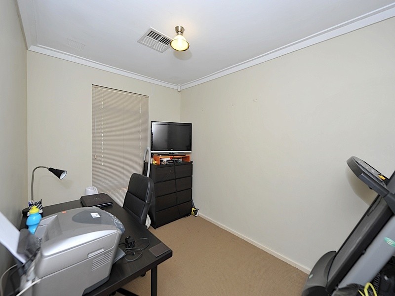 18 Jervois Street, Dianella WA 6059