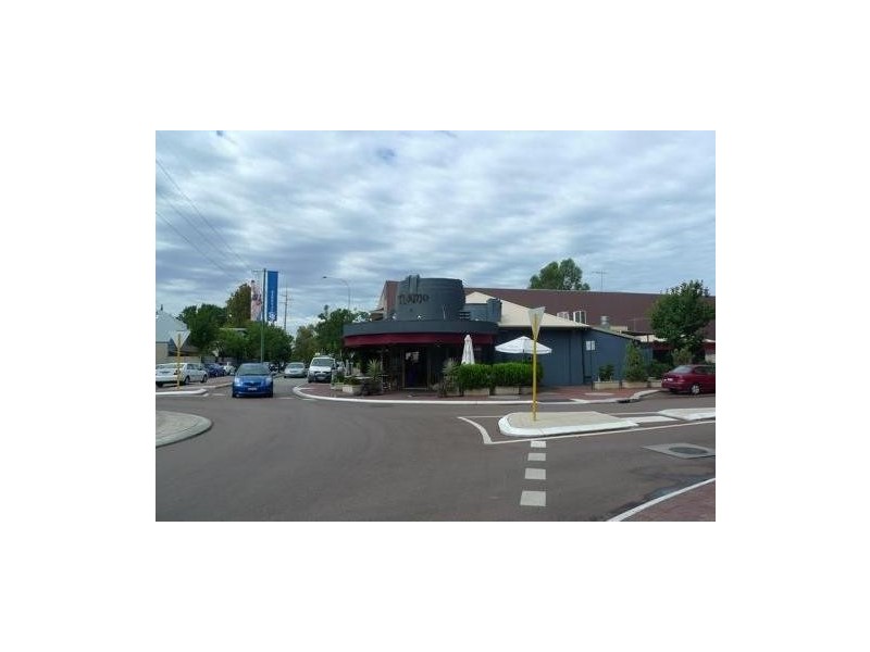 8/55 Hampden Road, Nedlands WA 6009