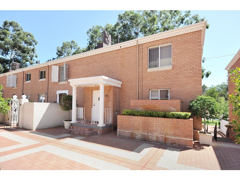 15/5 Park Avenue, Crawley WA 6009