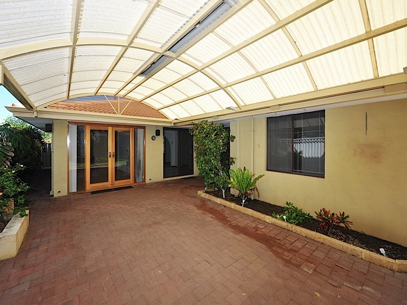 47 Osmaston Road, Carine WA 6020