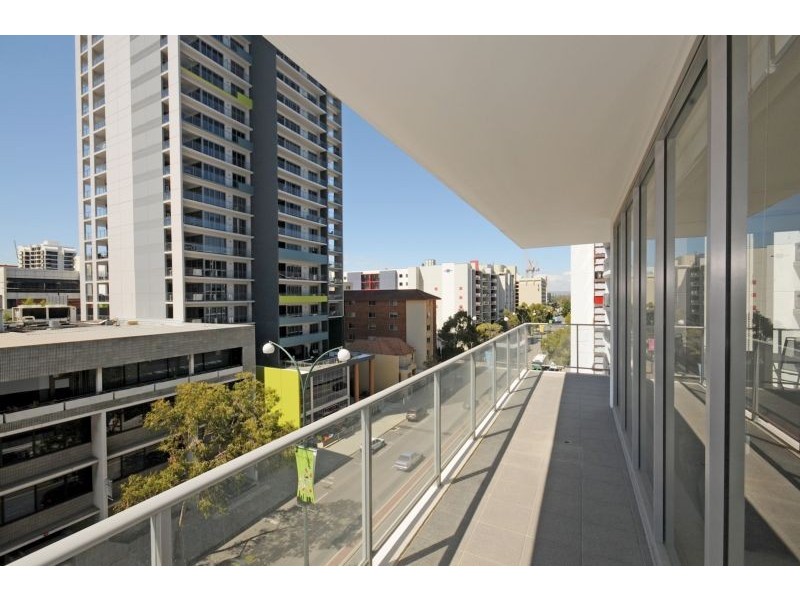 14/151 Adelaide Terrace, East Perth WA 6004