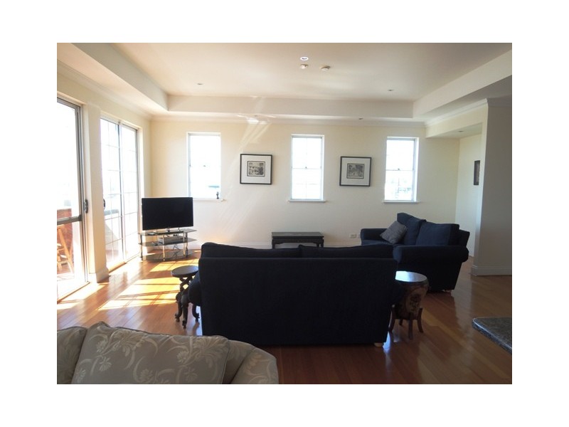 42/105 Colin Street, West Perth WA 6005