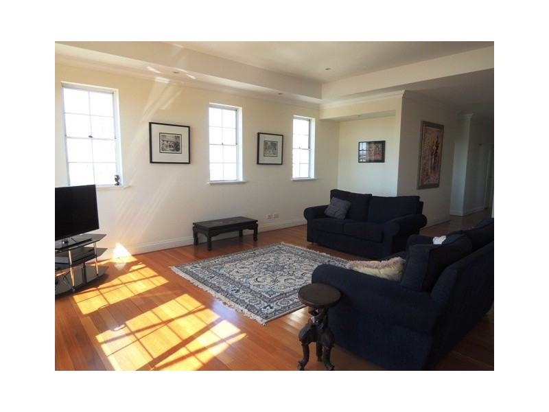 42/105 Colin Street, West Perth WA 6005