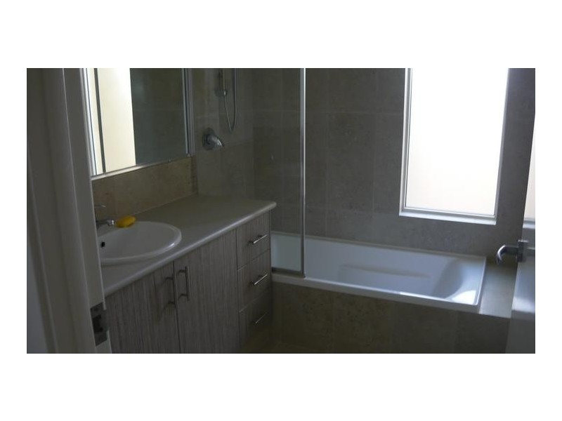 16b Dumond Street, Bentley WA 6102