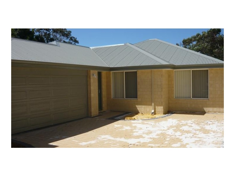 16b Dumond Street, Bentley WA 6102