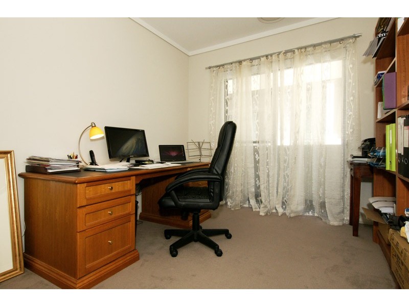 5/2 Braid Street, Perth WA 6000