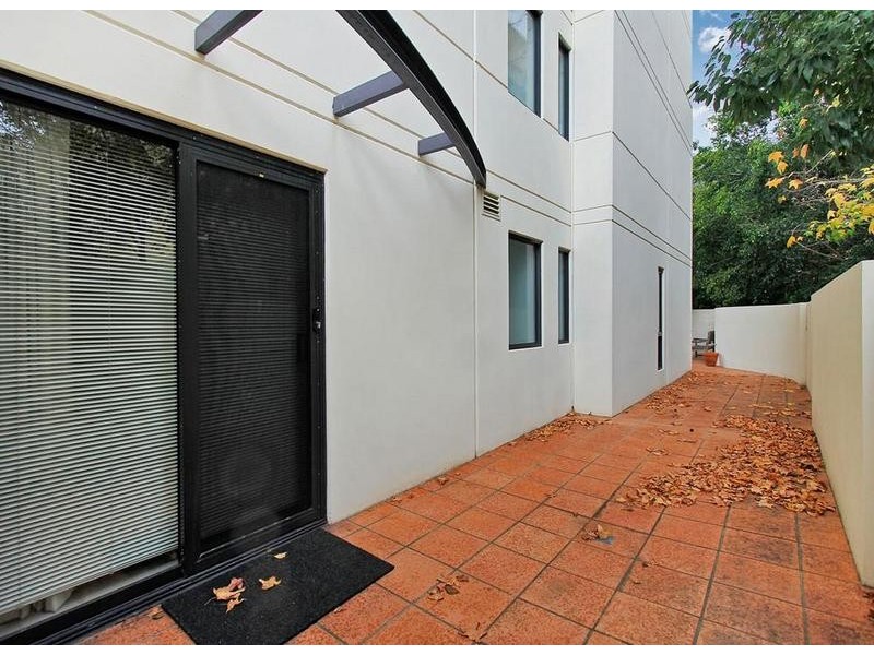 3/2 Colin Street, West Perth WA 6005