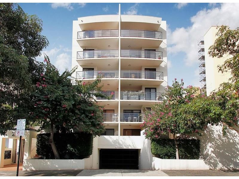 3/2 Colin Street, West Perth WA 6005