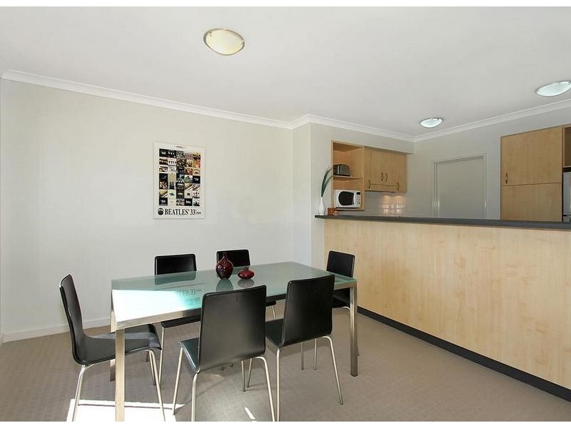 4/23 Hardy Street, South Perth WA 6151