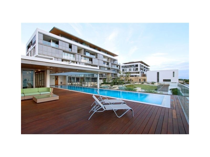 16/21 Ocean Drive, North Coogee WA 6163