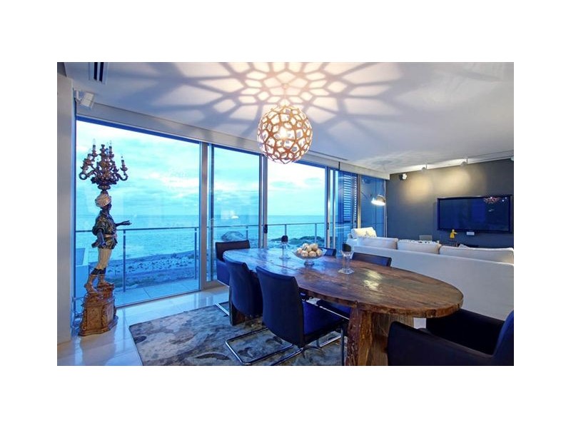 16/21 Ocean Drive, North Coogee WA 6163