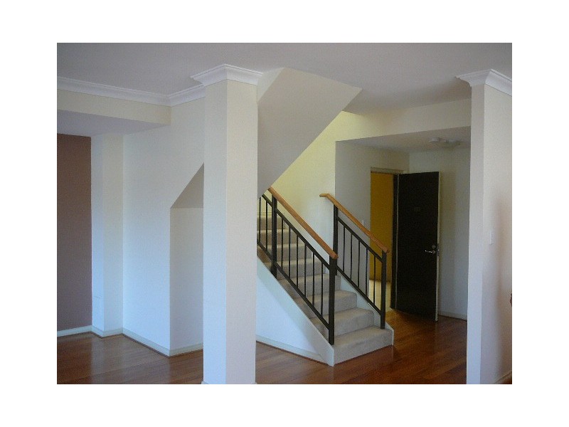 5/2 Agnew Way, Subiaco WA 6008